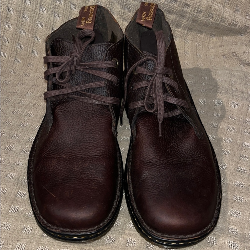 Dr. Martens Rich Brown Leather Chukka Boots
